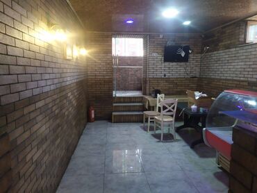 Restoran, kafelər: Nərimanov metrosuna yaxın yerləşən ümumi sahəsi 70 kv,m olan,1 sot — 2
