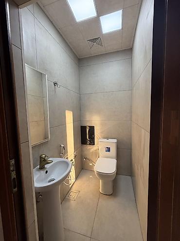 2 ci mikrorayon: 3otaq 
142kv 
tam dolu 
yenı temırden cxmw 
kamendat daxıl — 8