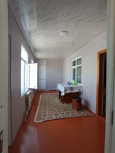 Digər kommersiya daşınmaz əmlakı: 4 otaqlı ev satılır hər bir şəraiti var ev el marketə yola yaxın yerdə — 11