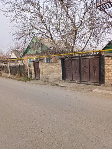 Продажа домов: Дом, 73 м², 4 комнаты, Риэлтор, Старый ремонт — 2