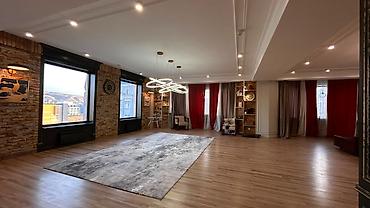 акуновские: Аренда офисов, 360 м², В жилом комплексе, С видом на горы — 3