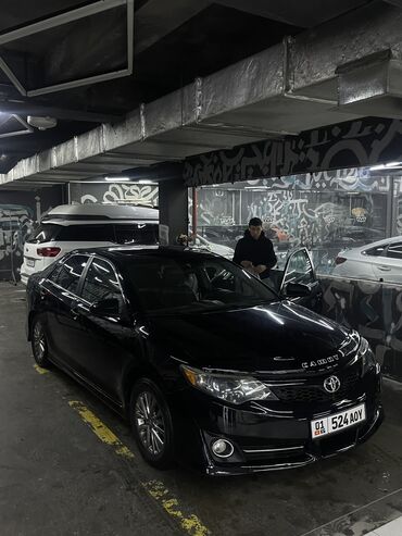 продаю тайота: Toyota Camry: 2014 г., 2.5 л, Автомат, Бензин, Седан