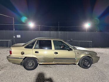 Daewoo: Daewoo Nexia: 2006 г., 1.5 л, Механика, Бензин, Седан — 6