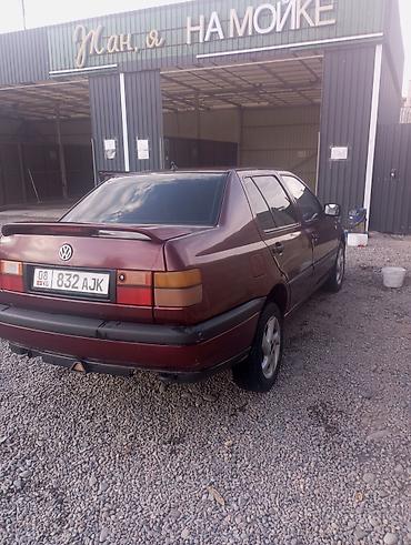 Volkswagen: Volkswagen Vento: 1993 г., 1.8 л, Механика, Бензин, Седан — 4