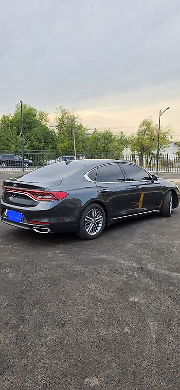 sonata 2011: Hyundai Grandeur: 2017 г., 3 л, Автомат, Газ, Седан — 3