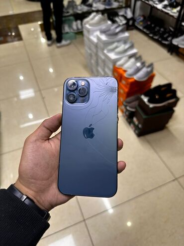 продать бу телефон: ПРОДАЕТСЯ 12pro max Iphone 256гб акб 74 требуется ремонт а так в