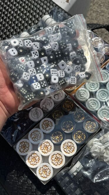 Nərdlər: Fiqurlar hazir elde var. cesid coxdu. catdirilma 1-2 saata edilir -da lalafo.az — 18 Nərdlər: Fiqurlar hazir elde var. cesid coxdu. catdirilma 1-2 saata edilir — 18