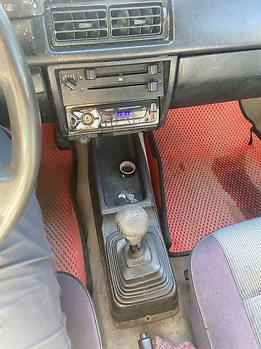 Audi: Audi 80: 1986 г., 1.8 л, Механика, Газ, Седан — 8