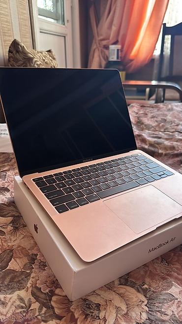 macbook pro 17: Apple MacBook Air – Qızıl rəng 128 yaddas 92 pil ideyal. Real aliciya — 2
