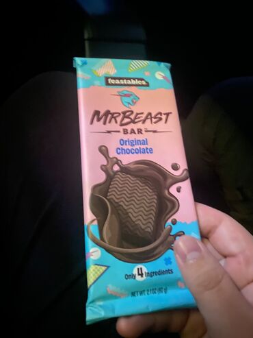 плиточный шоколад: Продам шоколад mrBeast (original chocolate)