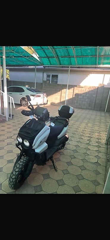круглый: Очень срочно торг на месте! Сам скутер в очень хорошем состоянии — 1
