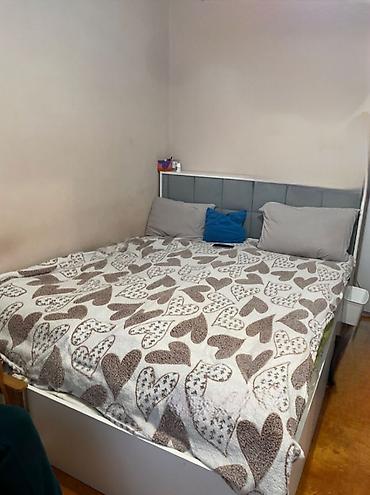 divan ustu: İşlənmiş, İkinəfərlik çarpayı, Bazalı, Matras ilə, Siyirməsiz, Azərbaycan — 5