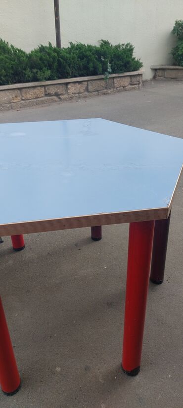 Uşaq masaları: Uşaqlar üçün masalar oturacaqlar bagça məktəb rəsmdə işlənə bilən — 7