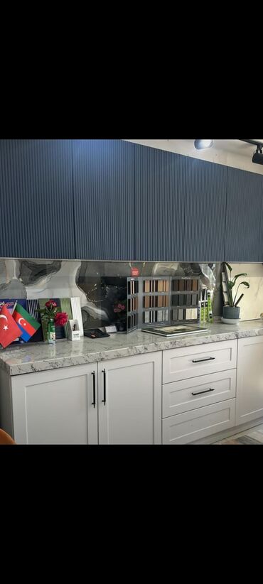 Mətbəx mebeli: ✅TECILI vitrin metbex mebeli satilir✅900 azn .material membran. Olcu