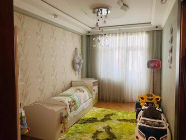 Yeni tikili: 4 otaqlı, Yeni tikili, m. İnşaatçılar, 157 kv. m — 16