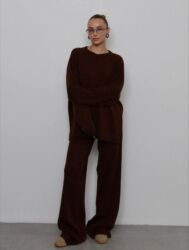 Kompleti: 3700 dinara komplet Duzina nogavica od 115 do 120 cm Boje sve sa slika — 2