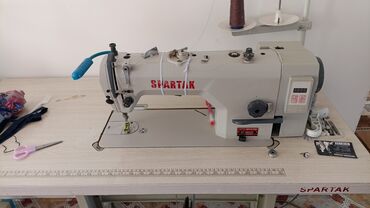 4 нитка алам: Швейная машина Полуавтомат
