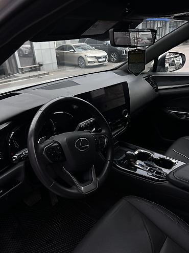 Lexus: Lexus NX: 2022 г., 2.5 л, Вариатор, Гибрид, Кроссовер — 5