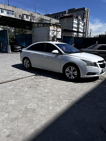 largus lada: Chevrolet Cruze: 2012 г., 1.6 л, Автомат, Бензин, Седан — 2