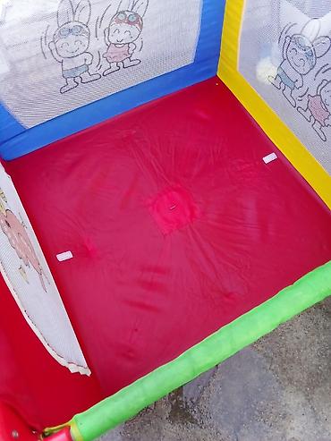 islenmis usaq manejleri: Uşaq oyun manesi / playpen - Rəngarəng dizayn: qırmızı-yaşıl-göy-sarı — 2