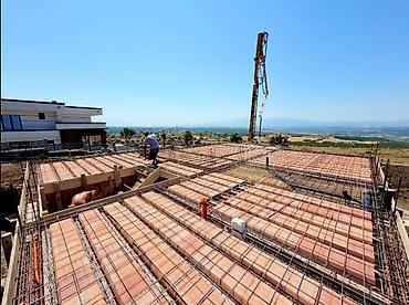 Građevinarstvo i rekonstrukcija: Radimo sve vrste betoniranja dvorista ploca staza zidova stubova itd — 22