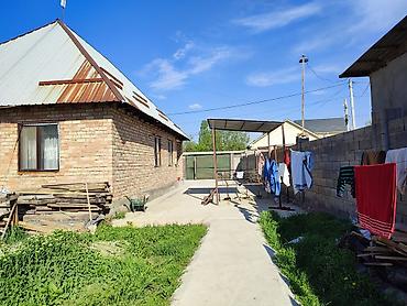 Продажа коттеджей и домов: Продаётся дом . Участок 4 соток 13*30 Арча-Бешик( Куюкова-Азамат) — 2