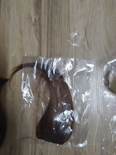 Perike i klipse: Prodajem razne šiške,prirodne i veštačke,kratke i dugačke . sve su na lalafo.rs — 6 Perike i klipse: Prodajem razne šiške,prirodne i veštačke,kratke i dugačke . sve su — 6