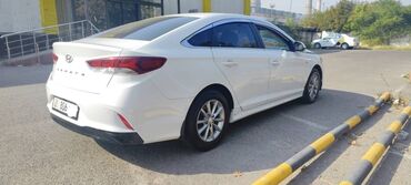 вукуп машына: Hyundai Sonata: 2019 г., 2 л, Типтроник, Газ, Седан