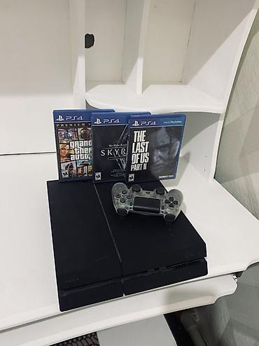 Игровой комплект PlayStation 4 В составе: - Консоль Sony PlayStation — 3