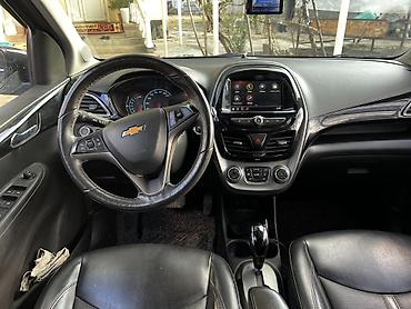 Chevrolet: Chevrolet Spark: 2018 г., 1 л, Автомат, Бензин, Хэтчбэк — 4