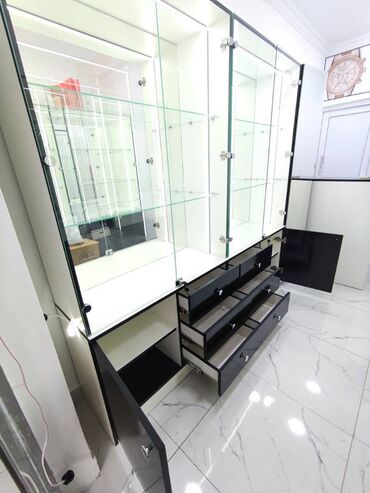 Aksesuarlar üçün vitrinlər: Saat üçün, İşlənmiş — 6