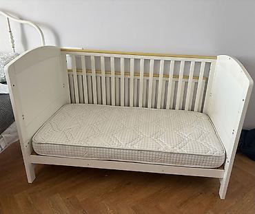 mothercare манеж: Для девочки и мальчика, Б/у, Четырехугольная, Колыбель, Без бортиков, С матрасом, Без механизма качания — 3