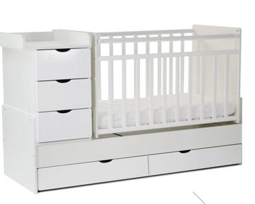 детская кроватка с комодом и пеленальным столиком: Кровать-трансформер, Для девочки, Для мальчика, Б/у