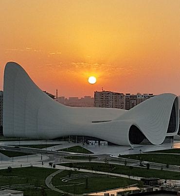 Квартиры: 3 комнаты, Новостройка, м. Гянджлик, 140 м² — 2