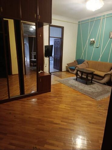 Uzunmüddətli kirayə mənzillər: Yasamal rayonu, Nizami metrosuna yaxın, 9 mərtəbəli binanın, 3cü — 2