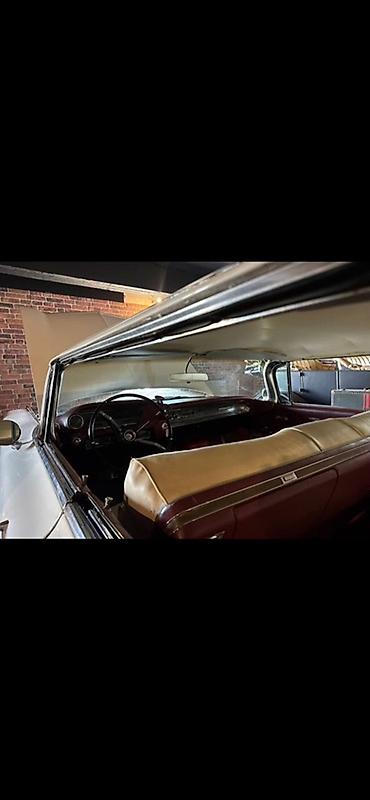 куплен: Cadillac : 1959 г., Купе — 7