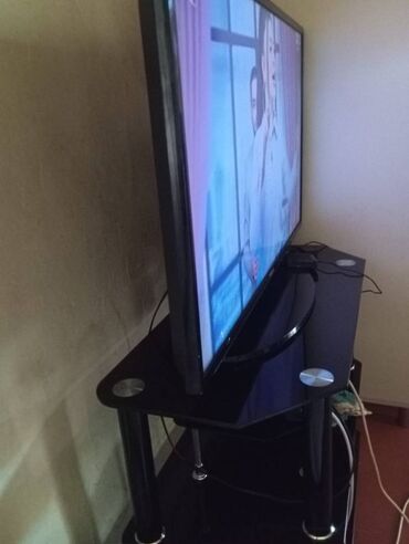 texno spark 10: Tecili satilir hecbir prablemi yoxdur internet wifi tv max yuksek