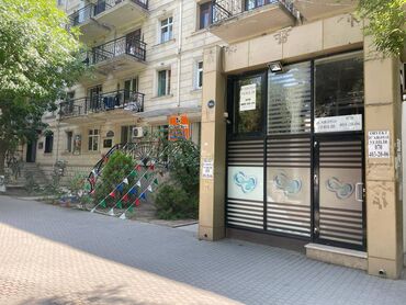 Digər kommersiya daşınmaz əmlakı: Sumqayıt 45 də 3 otaqdan ibarət ibarət obyekt icarəyə verilir. Ofis — 8