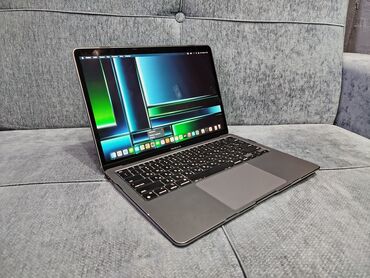 компьютер офисный: Ноутбук, Apple, 8 ГБ ОЗУ, Apple M1, 13.3 ", Для работы, учебы, память SSD