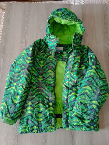 Верхняя одежда: Яркая детская зимняя куртка Columbia с капюшоном, для детей 8-12 лет — 5