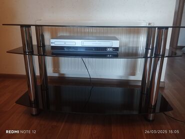 купить стабилизатор для телефона: İşlənmiş, Düz TV altlığı, Polkalı, Şüşəli