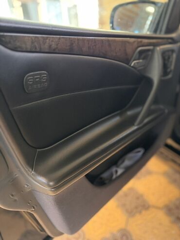 Mercedes-Benz: Mercedes-Benz E-Class: 2002 г., 5.5 л, Автомат, Бензин, Седан — 22