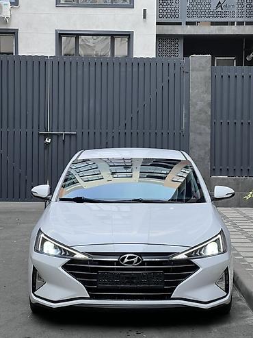 hyundai elantra 2014: Hyundai Elantra: 2018 г., 1.6 л, Бензин, Седан — 2