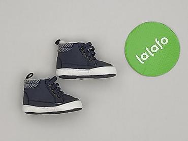 primark bluzy: Buciki niemowlęce, Primark, 15 i mniejsze, stan - Idealny — 2