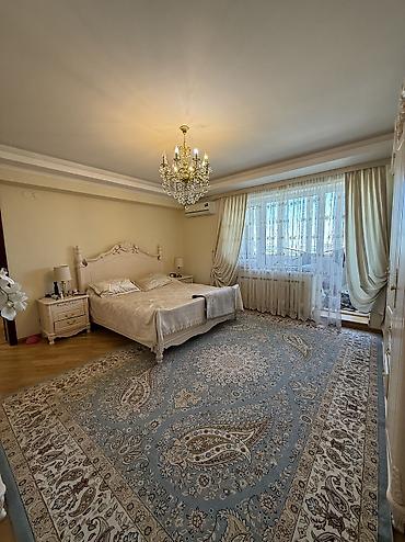 Продажа квартир: 4 комнаты, 195 м² — 13