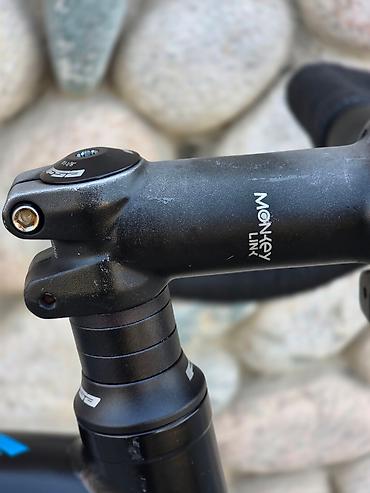 Шоссейные велосипеды: В продаже гравийный велосипед BULLS GRINDERS Переключение SHIMANO — 6