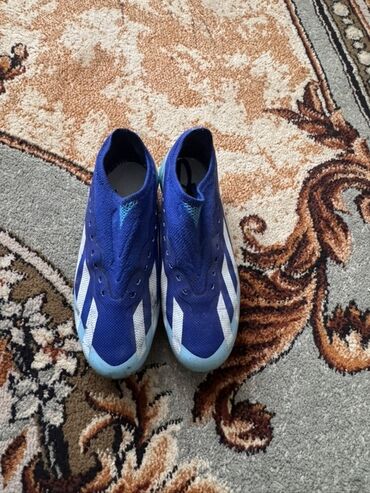 мини микрофон: Футбольные бутсы Adidas X 
Размер -37 
500 сом