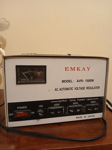 Генераторы: EMKAY markalı AVR-1500W model AC avtomatik gərginlik tənzimləyicisi