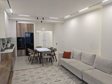 агентства недвижимости бишкек список: 2 комнаты, 92 м², Элитка, 4 этаж, Евроремонт