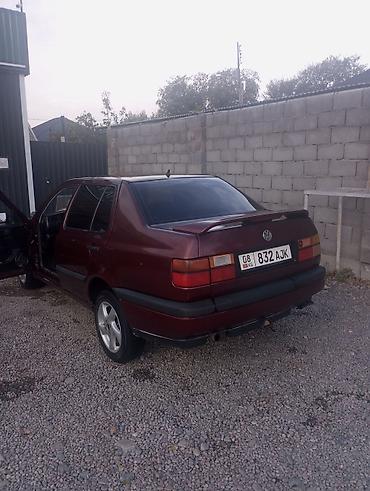 Volkswagen: Volkswagen Vento: 1993 г., 1.8 л, Механика, Бензин, Седан — 6